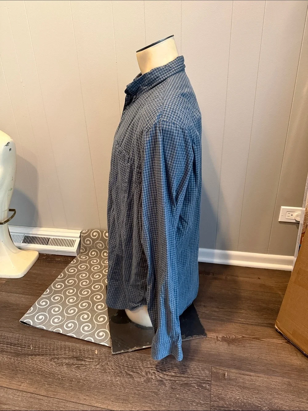 John Varvatos Men’s XXL Navy Gray Check Long-Sleeve Button-Down Shirt